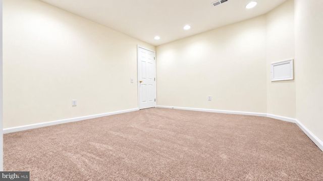 66 E CONSTITUTION DR, Smyrna, DE 19977