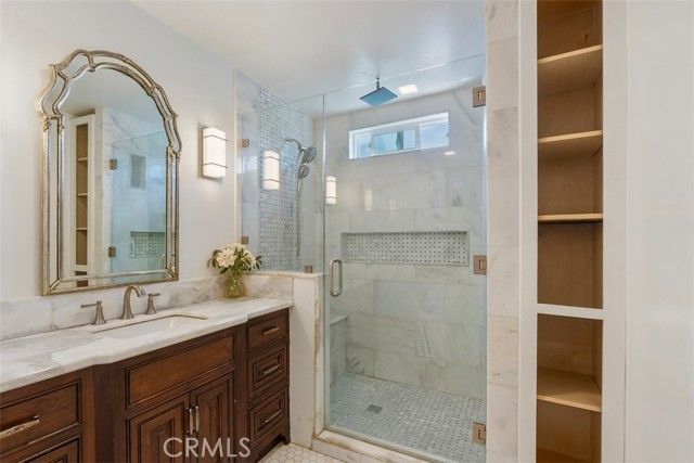 8318 Calmosa Avenue, Whittier, CA 90602