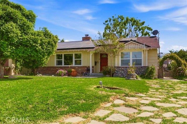 8318 Calmosa Avenue, Whittier, CA 90602