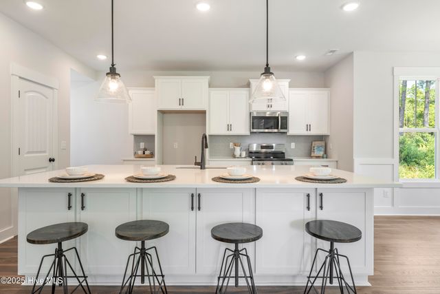451 Galloping Foal Way, Bolivia, NC 28422