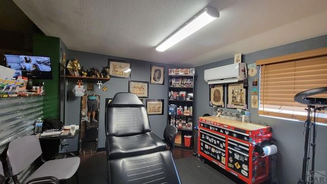 315 W 8th St, Pueblo, CO 81003