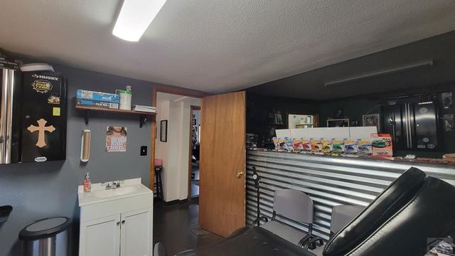 315 W 8th St, Pueblo, CO 81003