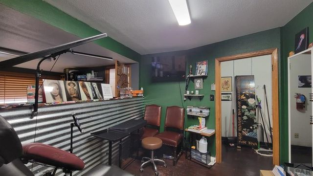 315 W 8th St, Pueblo, CO 81003