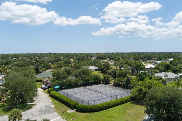 1336 Shoreline Circle, Sebastian, FL 32958