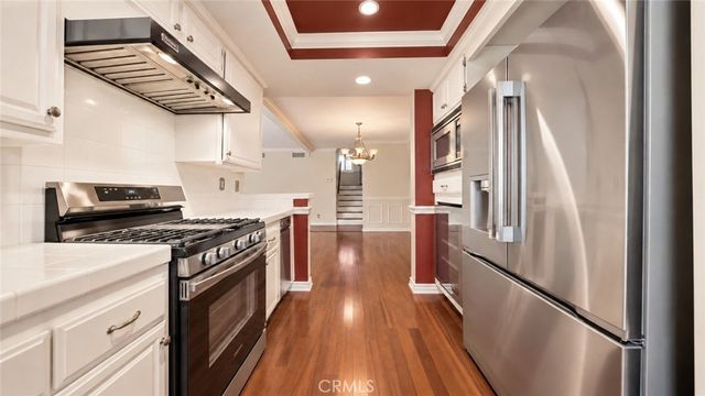 21500 Califa 141, Woodland Hills, CA 91367