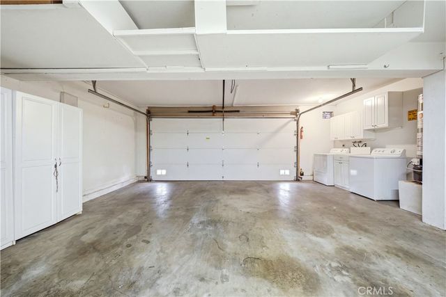 21500 Califa 141, Woodland Hills, CA 91367
