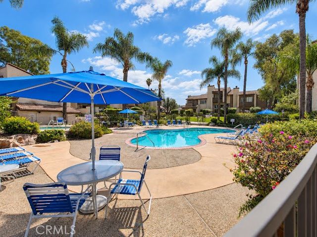 21500 Califa 141, Woodland Hills, CA 91367