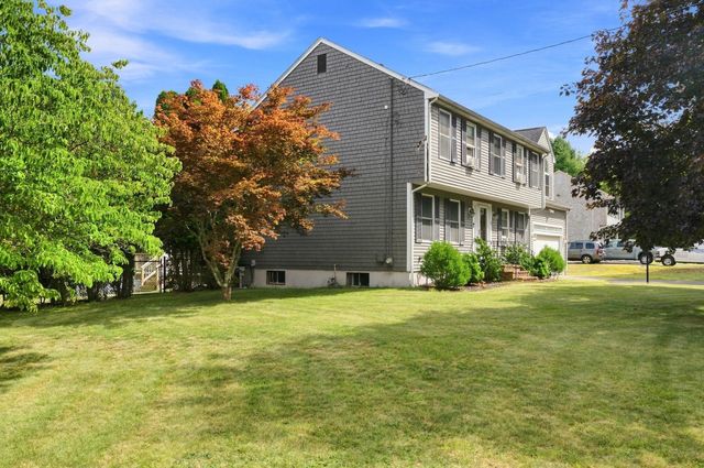 15 Bird Rd, Mansfield, MA 02048