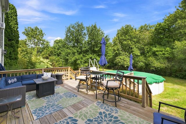 15 Bird Rd, Mansfield, MA 02048