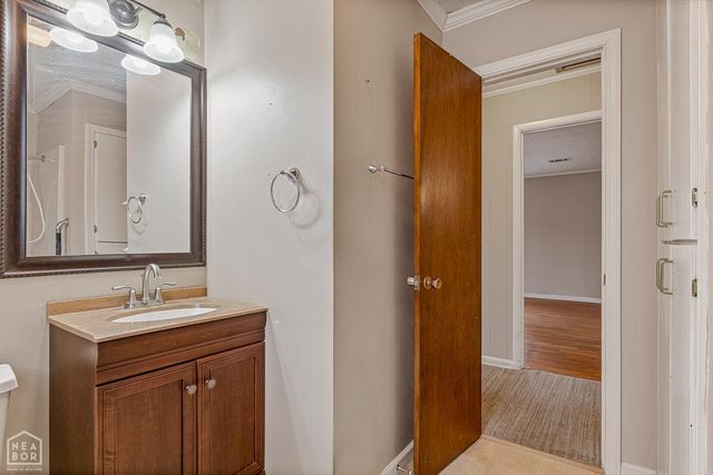 703 E Elm Street E, Walnut Ridge, AR 72476