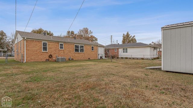 703 E Elm Street E, Walnut Ridge, AR 72476
