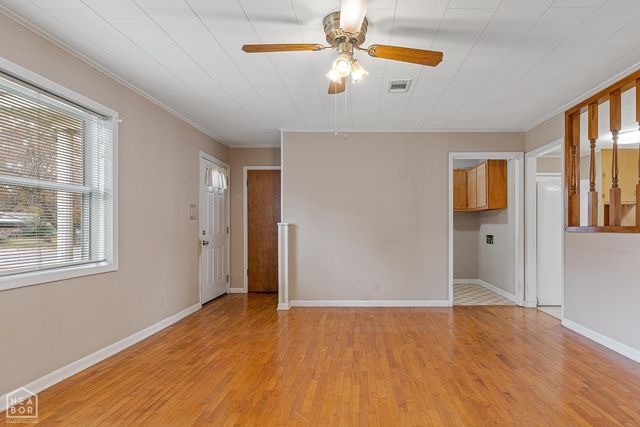 703 E Elm Street E, Walnut Ridge, AR 72476