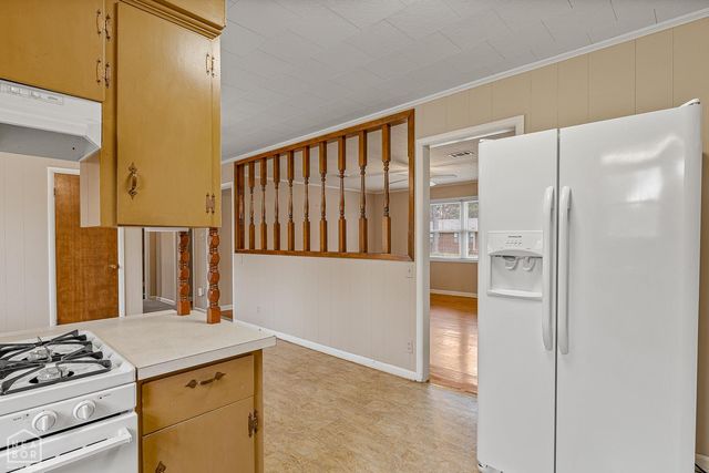 703 E Elm Street E, Walnut Ridge, AR 72476