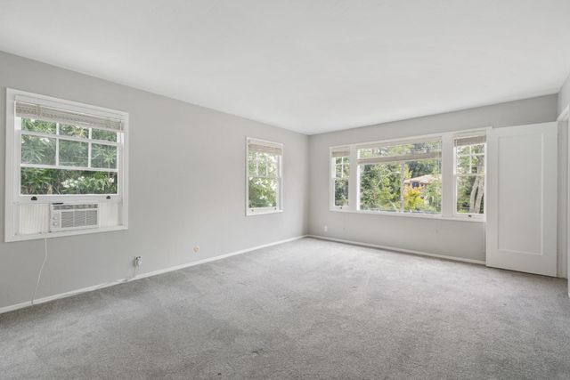 1836 Webster Street, Palo Alto, CA 94301