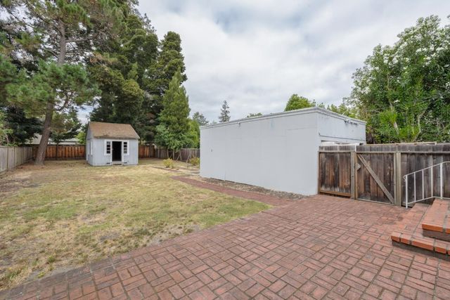 1836 Webster Street, Palo Alto, CA 94301