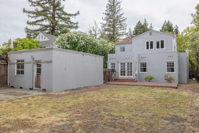 1836 Webster Street, Palo Alto, CA 94301