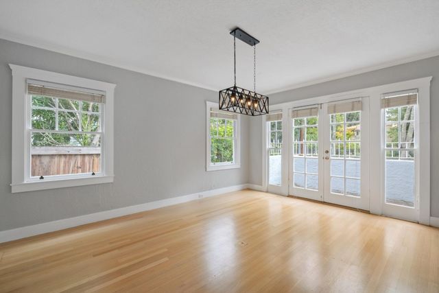 1836 Webster Street, Palo Alto, CA 94301