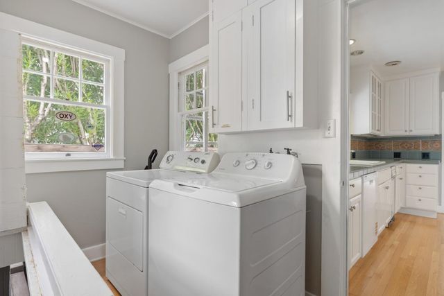 1836 Webster Street, Palo Alto, CA 94301