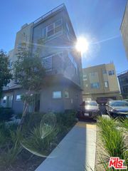 2753 Waverly Drive 801, Los Angeles, CA 90039