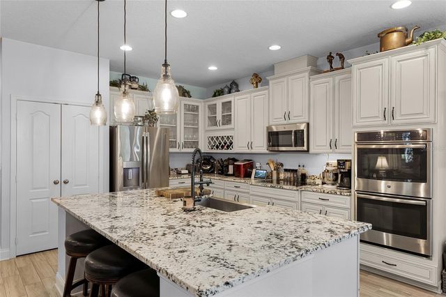 31936 GEOFF WAY, Sorrento, FL 32776