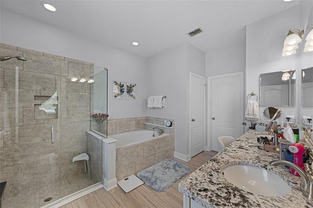 31936 GEOFF WAY, Sorrento, FL 32776