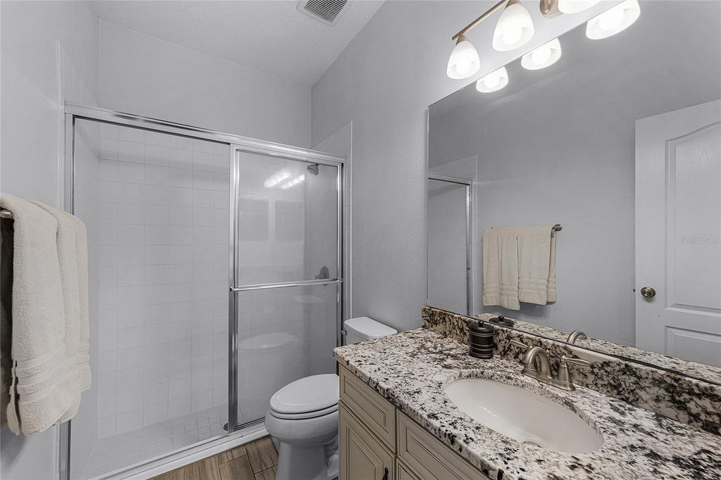 Image 22 of property listing at 31936 GEOFF WAY, Sorrento, FL 32776