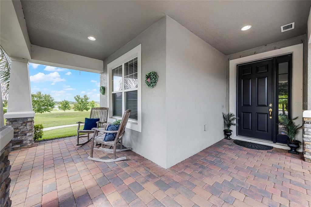 Image 6 of property listing at 31936 GEOFF WAY, Sorrento, FL 32776