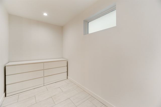 3016 6th Avenue, Fort Worth, TX 76110