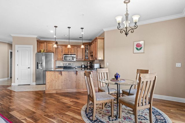 123 Royal Vista Drive 502, Branson, MO 65616