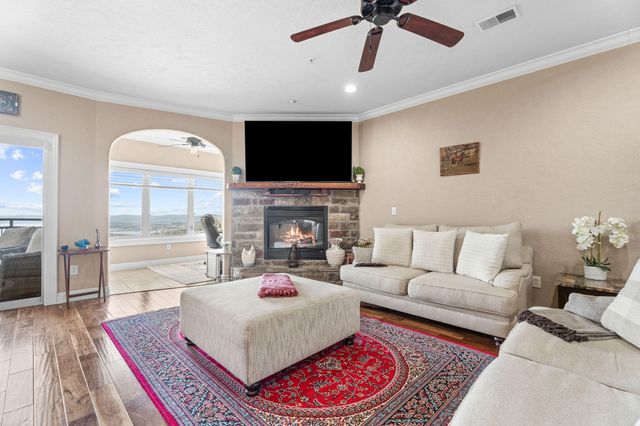 123 Royal Vista Drive 502, Branson, MO 65616