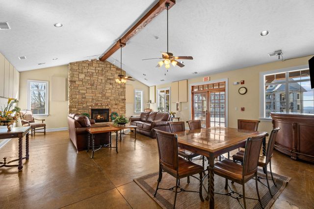 123 Royal Vista Drive 502, Branson, MO 65616