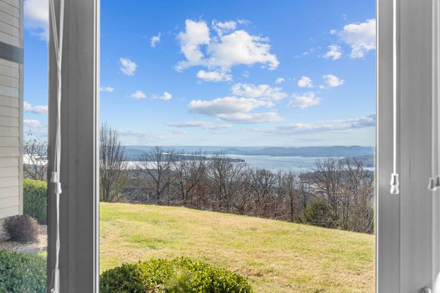 123 Royal Vista Drive 502, Branson, MO 65616