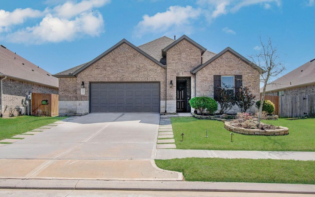 14019 Autumn Creek Court, Conroe, TX 77384