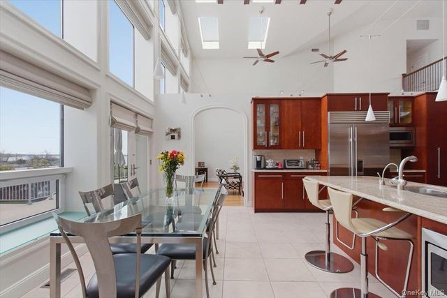 135 Kensington Oval, New Rochelle, NY 10805