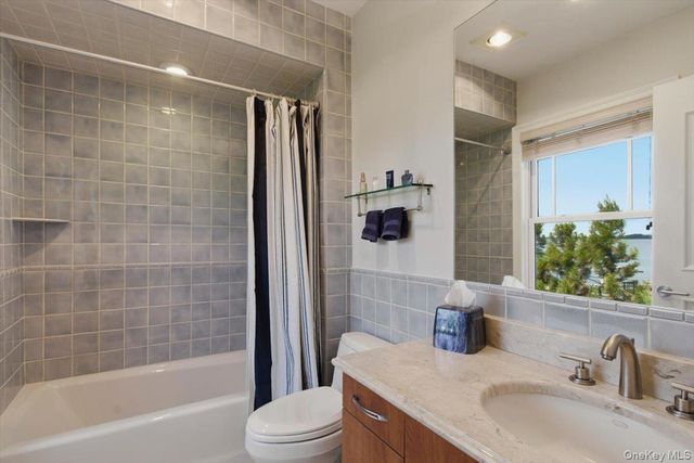 135 Kensington Oval, New Rochelle, NY 10805
