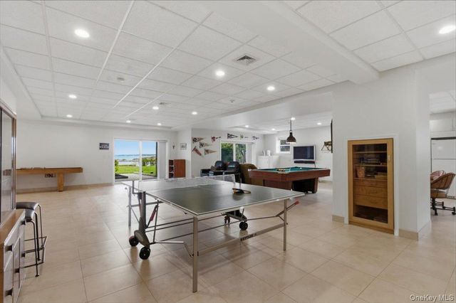 135 Kensington Oval, New Rochelle, NY 10805