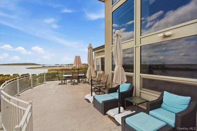 135 Kensington Oval, New Rochelle, NY 10805