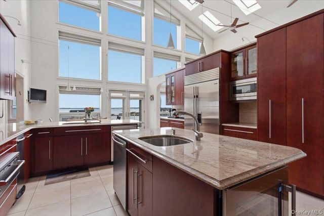 135 Kensington Oval, New Rochelle, NY 10805