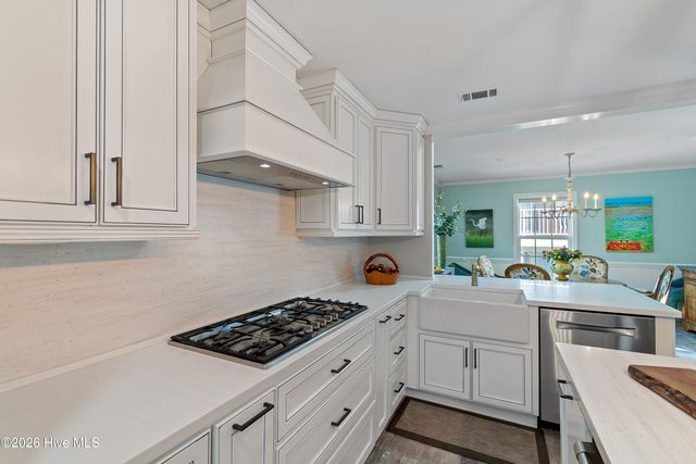 409 40th Street, Sunset Beach, NC 28468