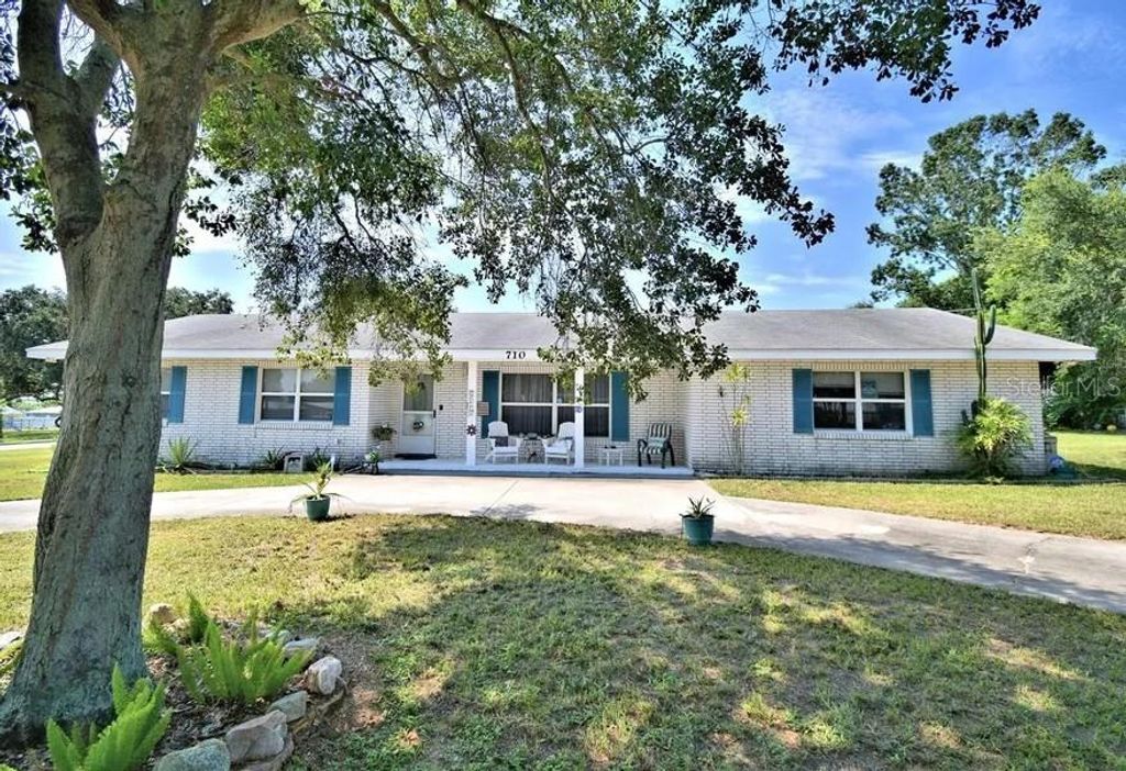 710 HIGHLAND AVENUE, Dundee, FL 33838