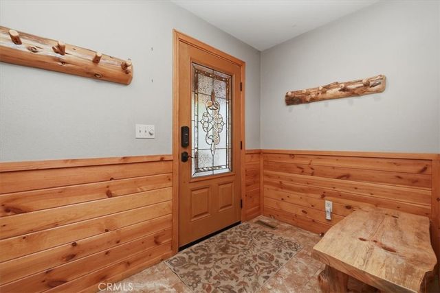 800 Tehama Drive, Big Bear Lake, CA 92315