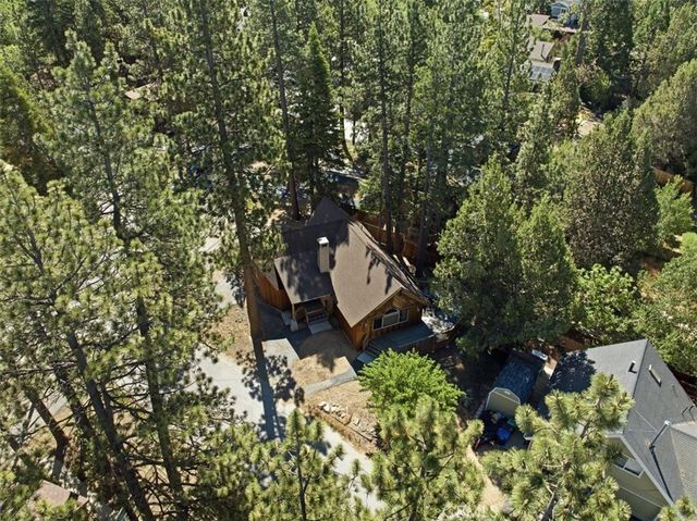 800 Tehama Drive, Big Bear Lake, CA 92315