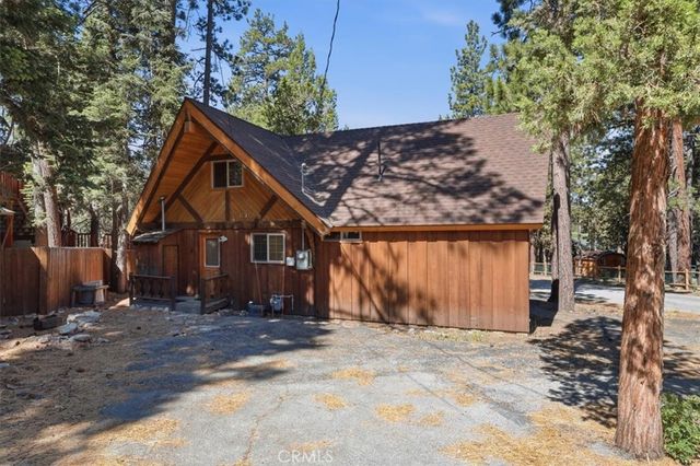 800 Tehama Drive, Big Bear Lake, CA 92315