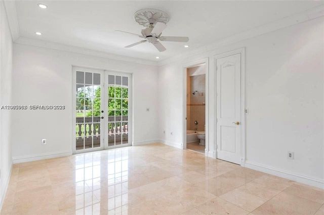 19420 W Saint Andrews Drive, Hialeah, FL 33015