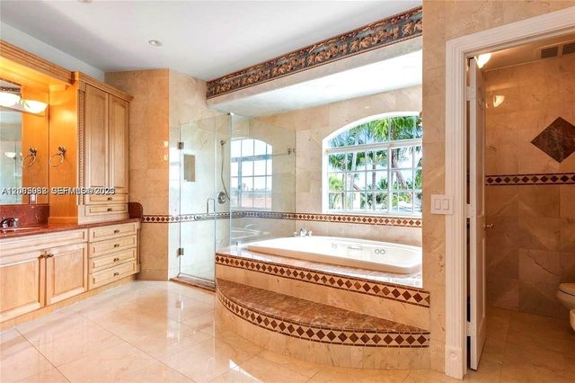 19420 W Saint Andrews Drive, Hialeah, FL 33015