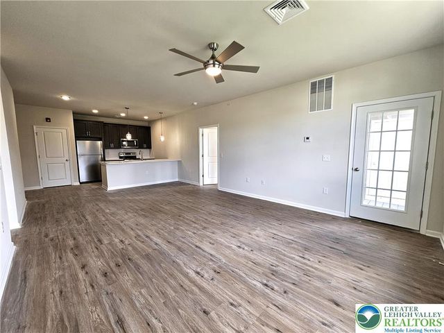 430 Cambria Street 107, Freemansburg Boro, PA 18017