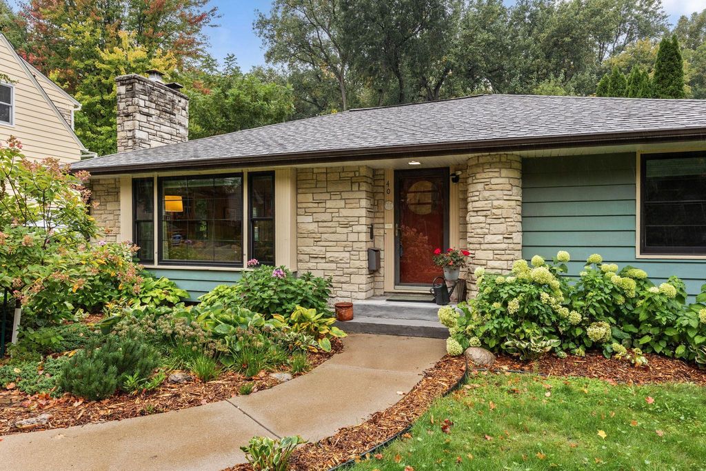 40 Upton Avenue S, Minneapolis, MN 55405