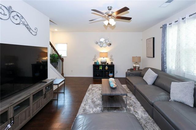931 Avenida Way, Mcdonough, GA 30252