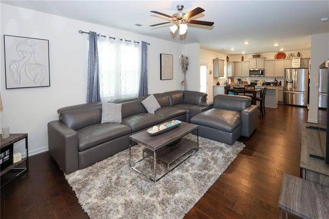 931 Avenida Way, Mcdonough, GA 30252