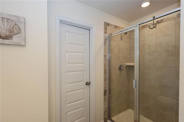 931 Avenida Way, Mcdonough, GA 30252